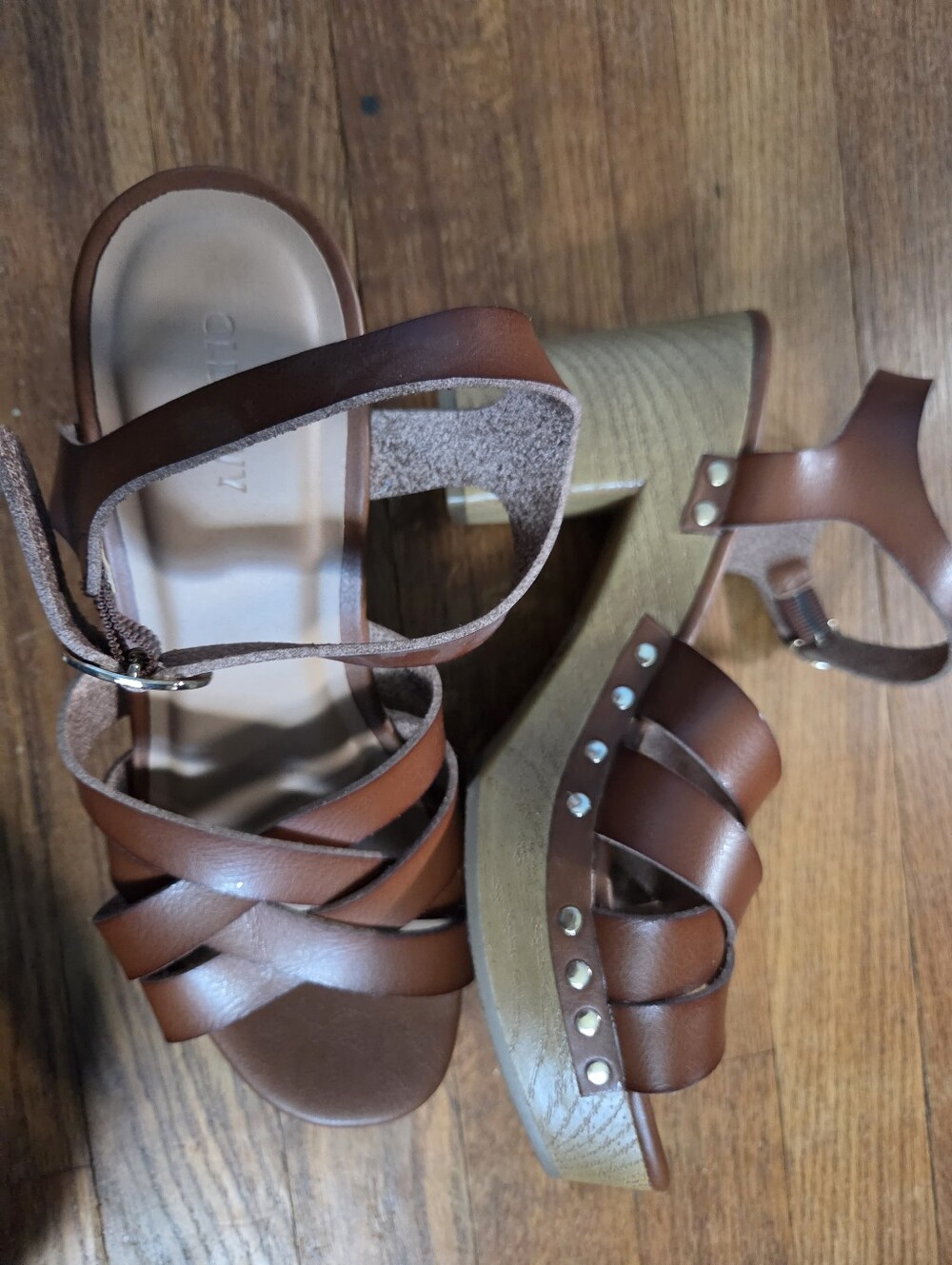 Old Navy Brown Strappy Wedge Sandals with Stud Details Size 7.5 W